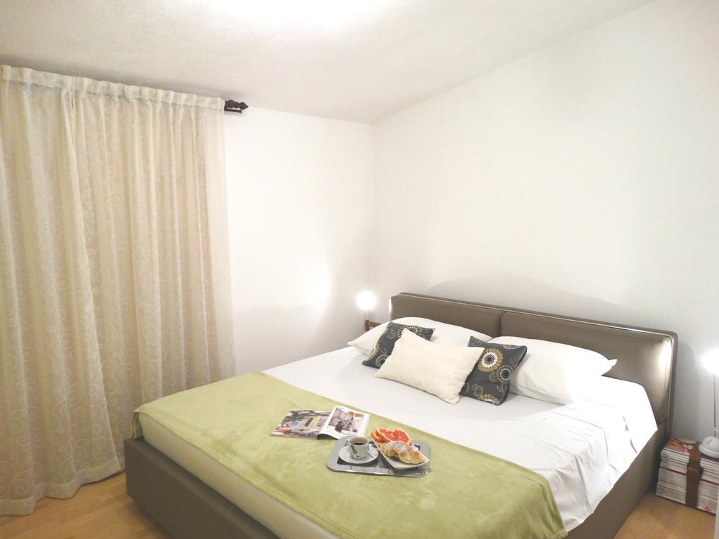 Marina Apartments Kastela Bagian luar foto