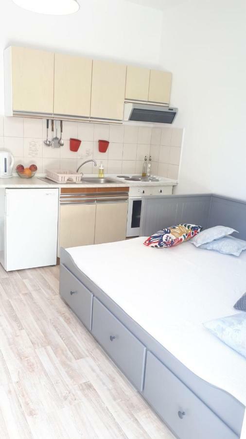 Marina Apartments Kastela Bagian luar foto
